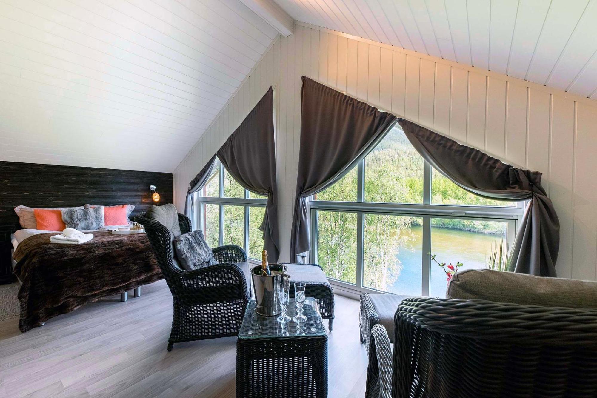 Reisa Lodge Storslett Exteriér fotografie